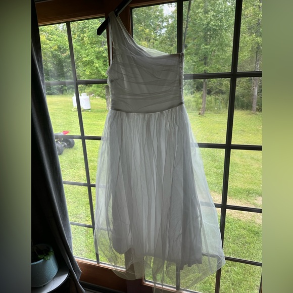 Lulus Already Perfect White Tulle One-Shoulder Midi Dress - Picture 5 of 7